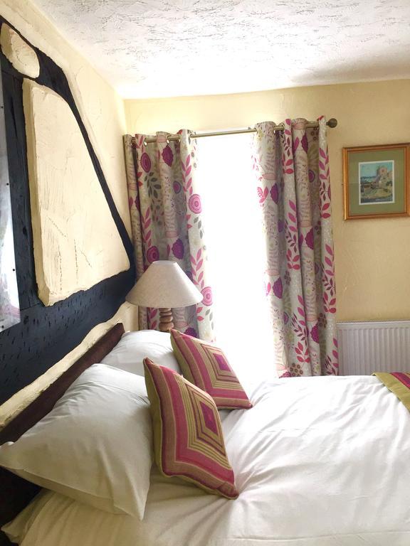 The Talbot Hotel Cleobury Mortimer 外观 照片