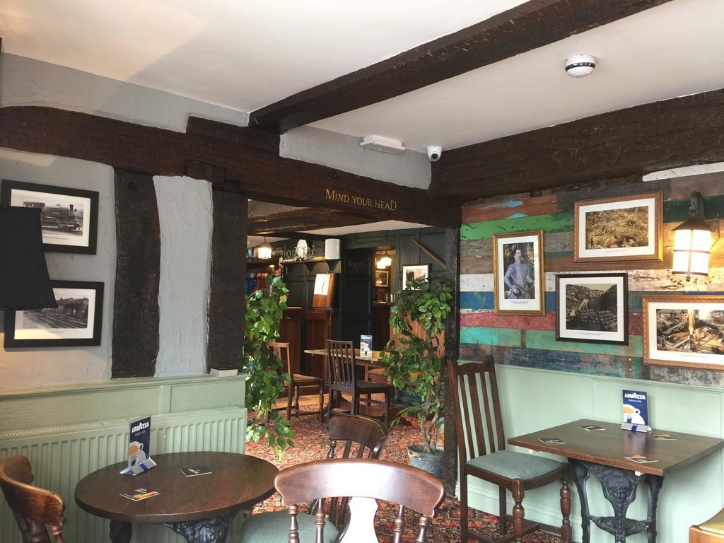The Talbot Hotel Cleobury Mortimer 外观 照片
