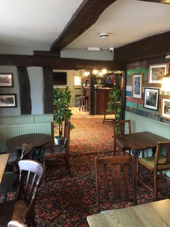 The Talbot Hotel Cleobury Mortimer 外观 照片