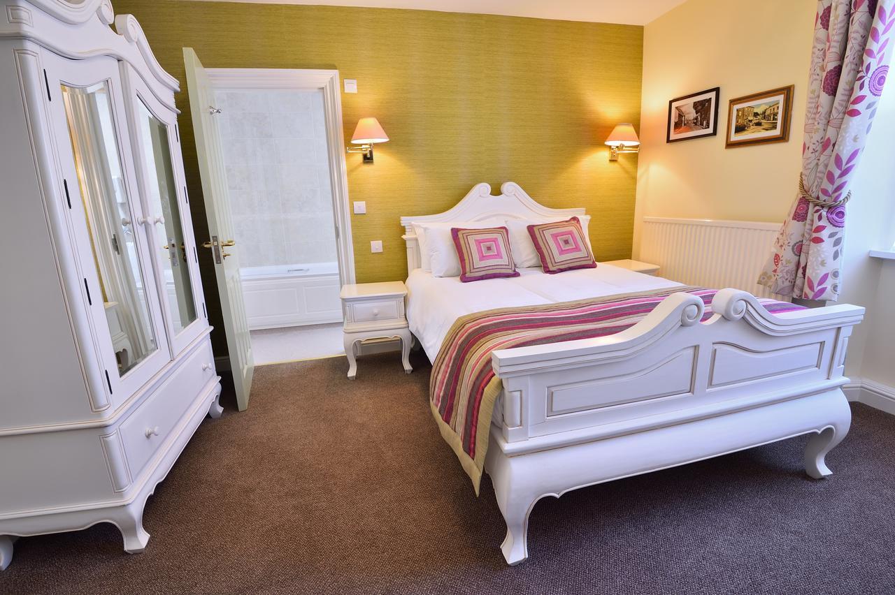The Talbot Hotel Cleobury Mortimer 外观 照片