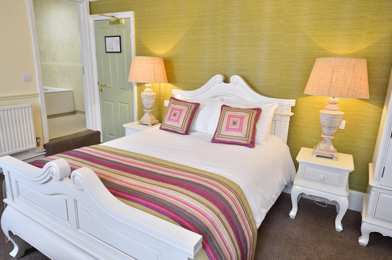 The Talbot Hotel Cleobury Mortimer 外观 照片